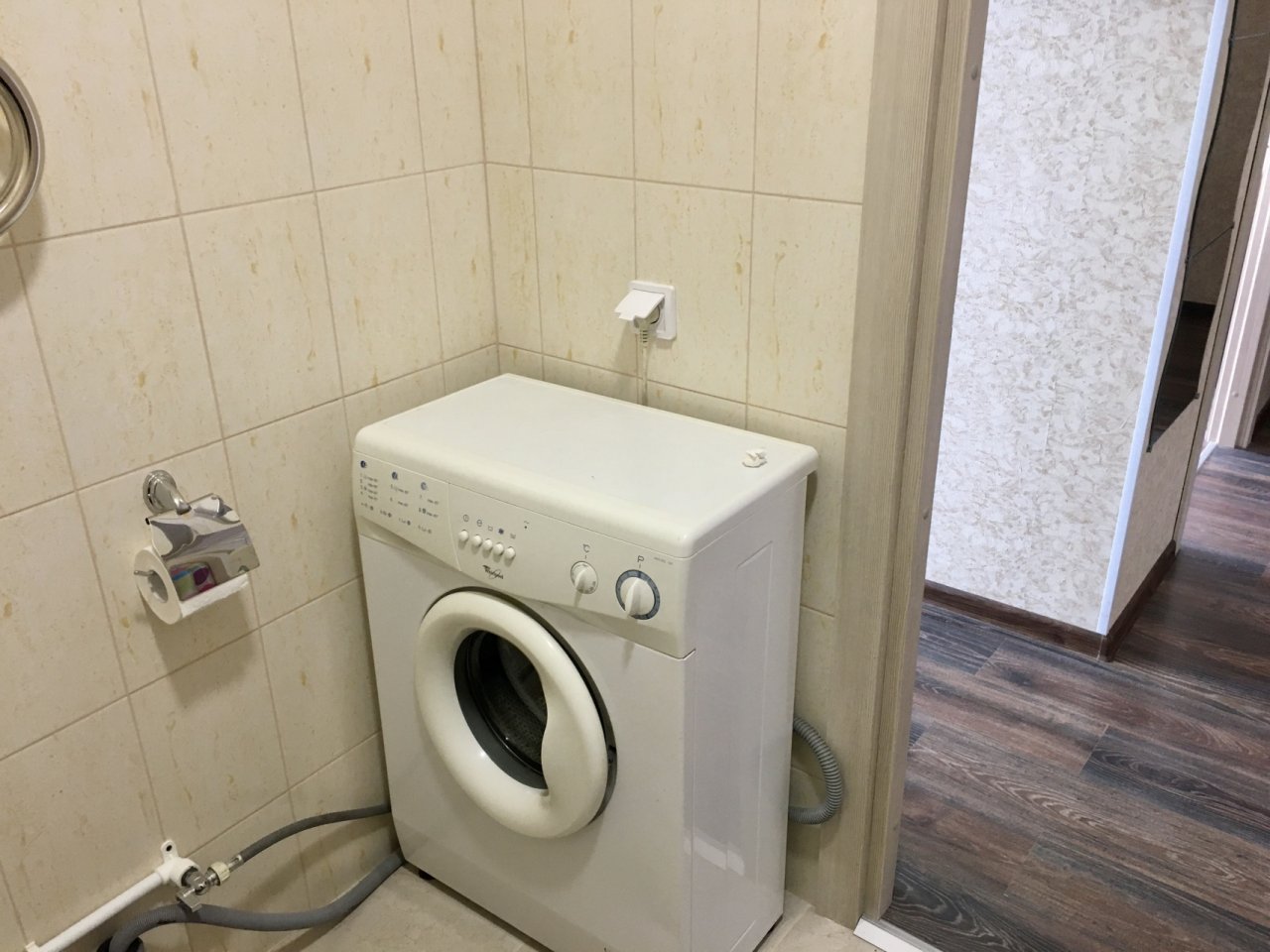 3d8c8180f5d0f9a0e7b0d01884a486b8.jpeg