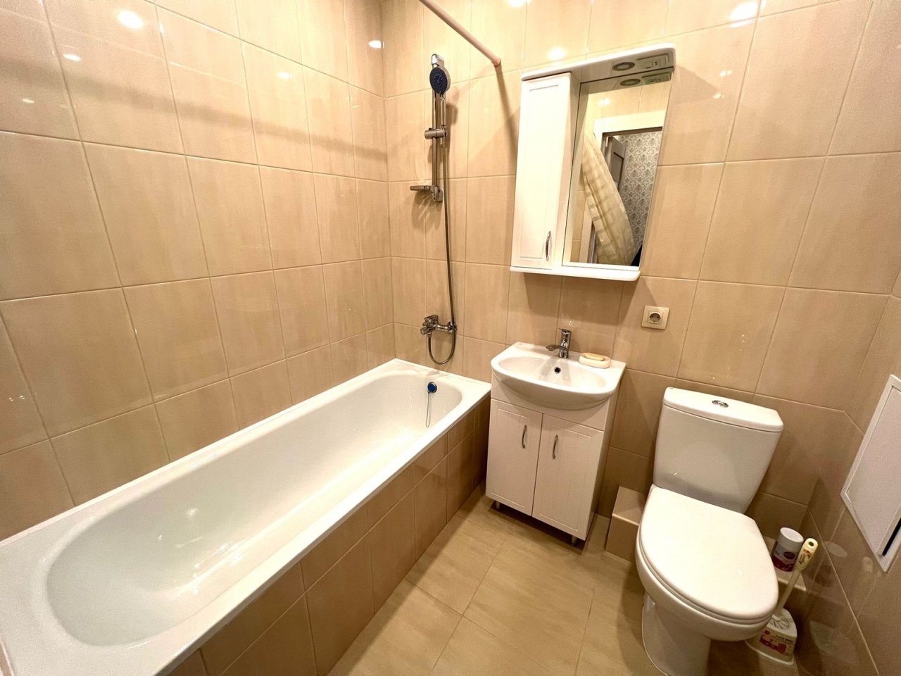 5bd2930ce3318dd08758e934e161c042.jpeg