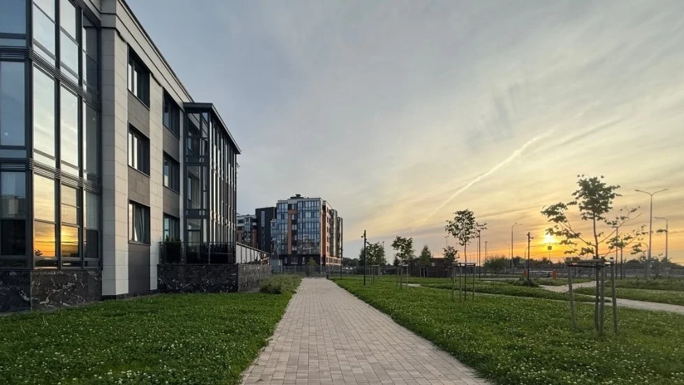 Продажа элитной квартиры в ЖК «Ривьера» на берегу Финского залива в Санкт-Петербурге — вид из панорамных окон