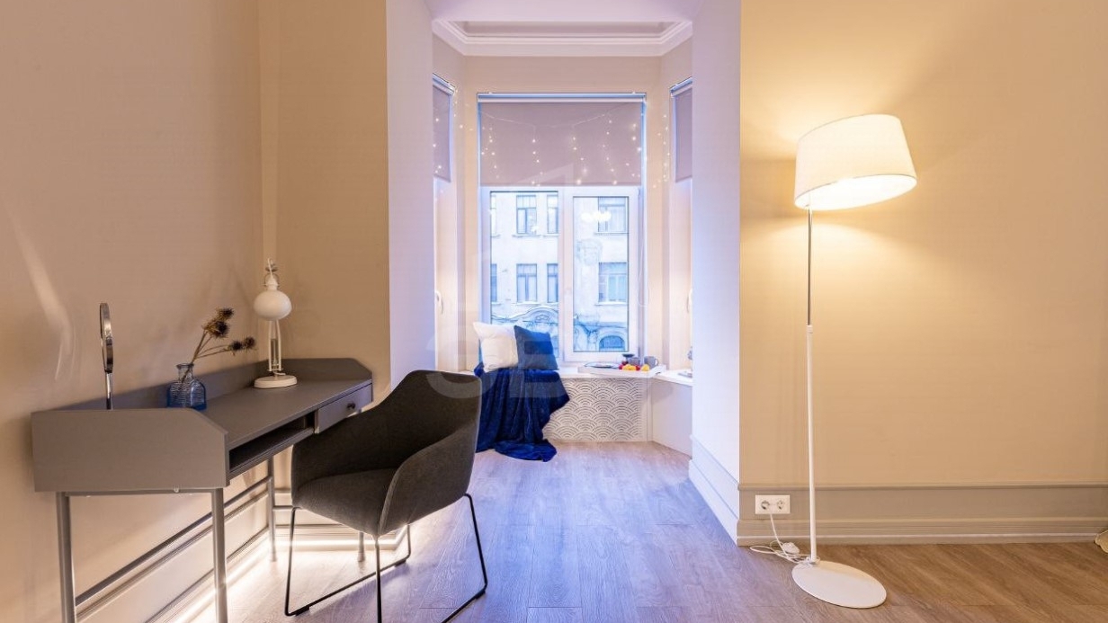 Консультация по альтернативной продаже квартиры в СПб в агентстве недвижиости ЭВО