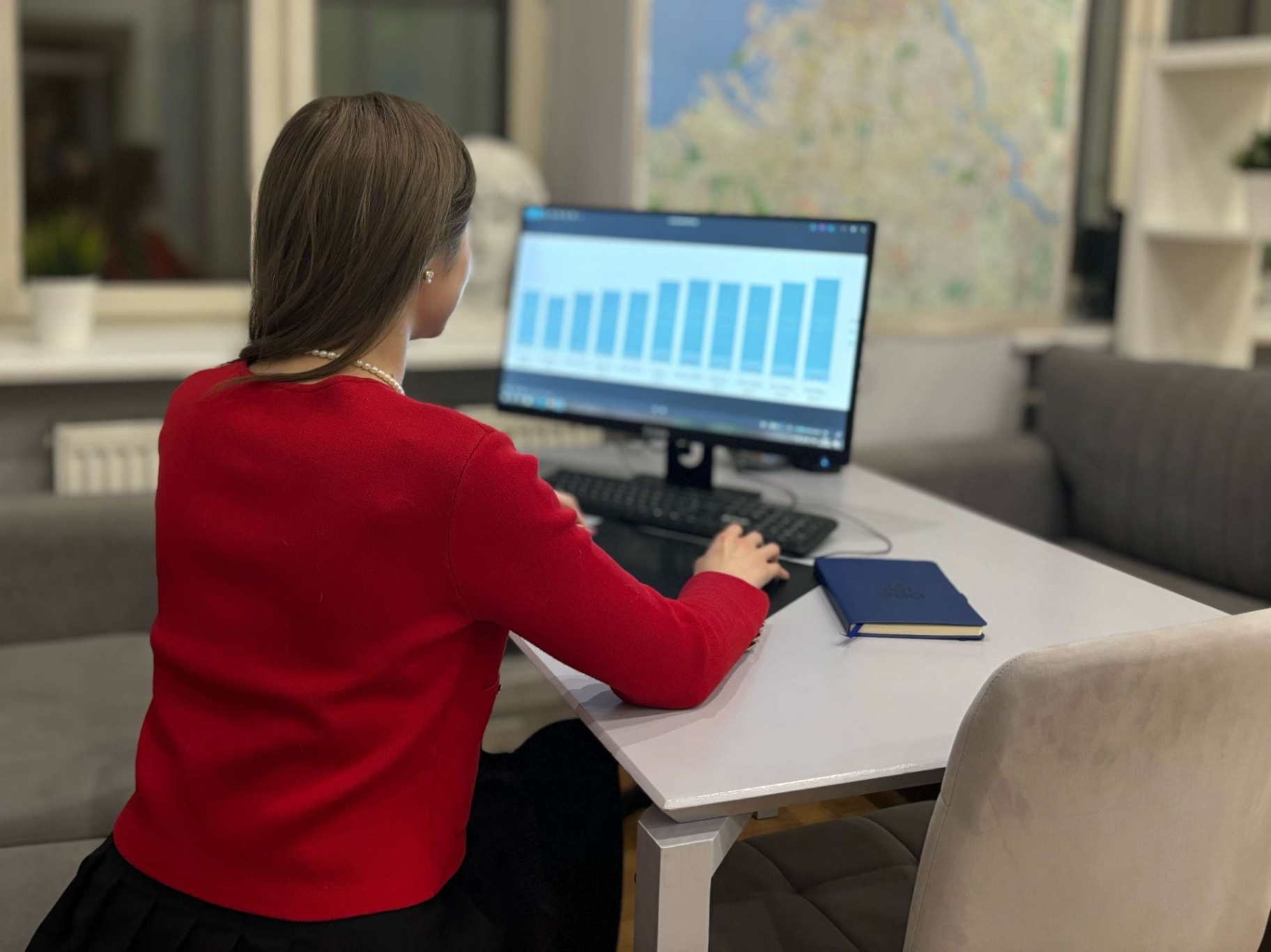 специалисты ЭВО анализируют рынок недвижимости Санкт-Петербурга