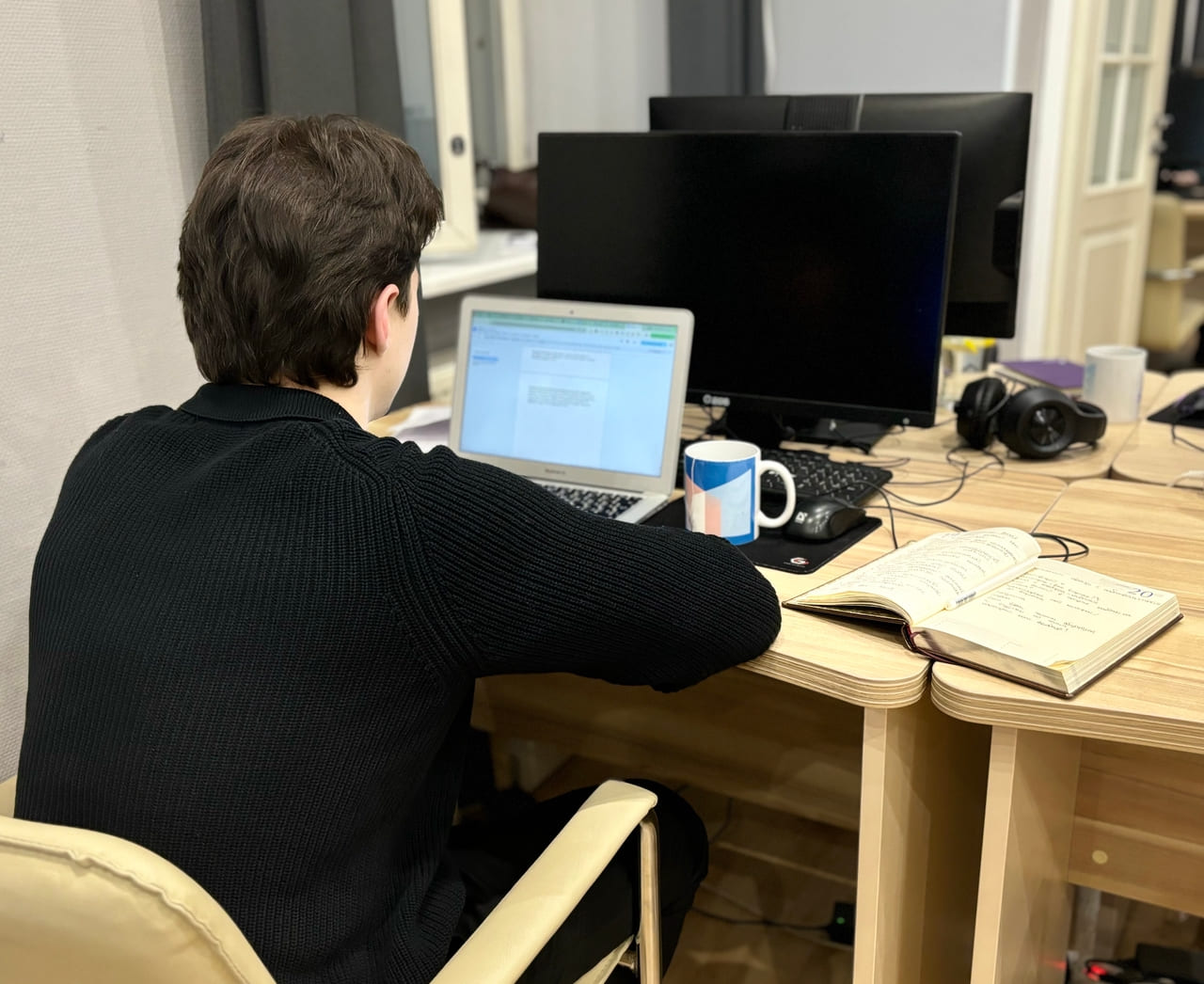 Профессиональный подбор безопасного района Петербурга для жизни с детьми — агентство ЭВО помогает семьям найти идеальное место