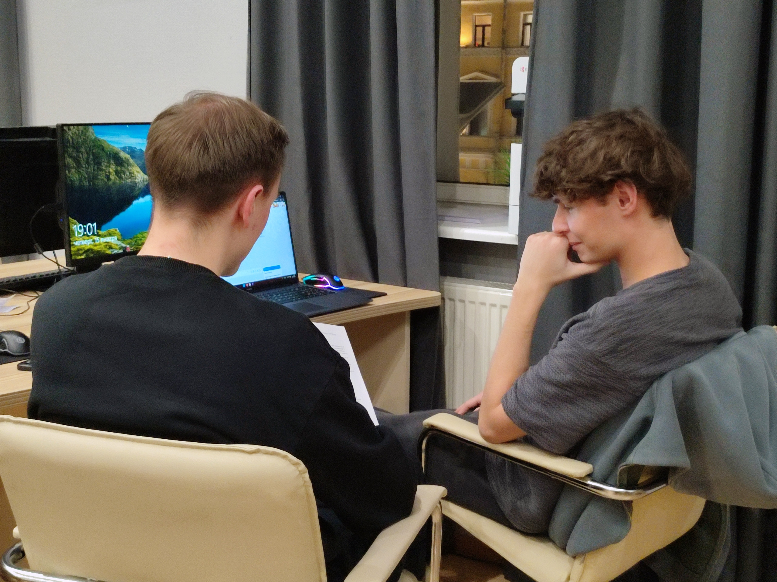 #Устроиться на работу риэлтором в Санкт-Петербурге - агентство ЭВО