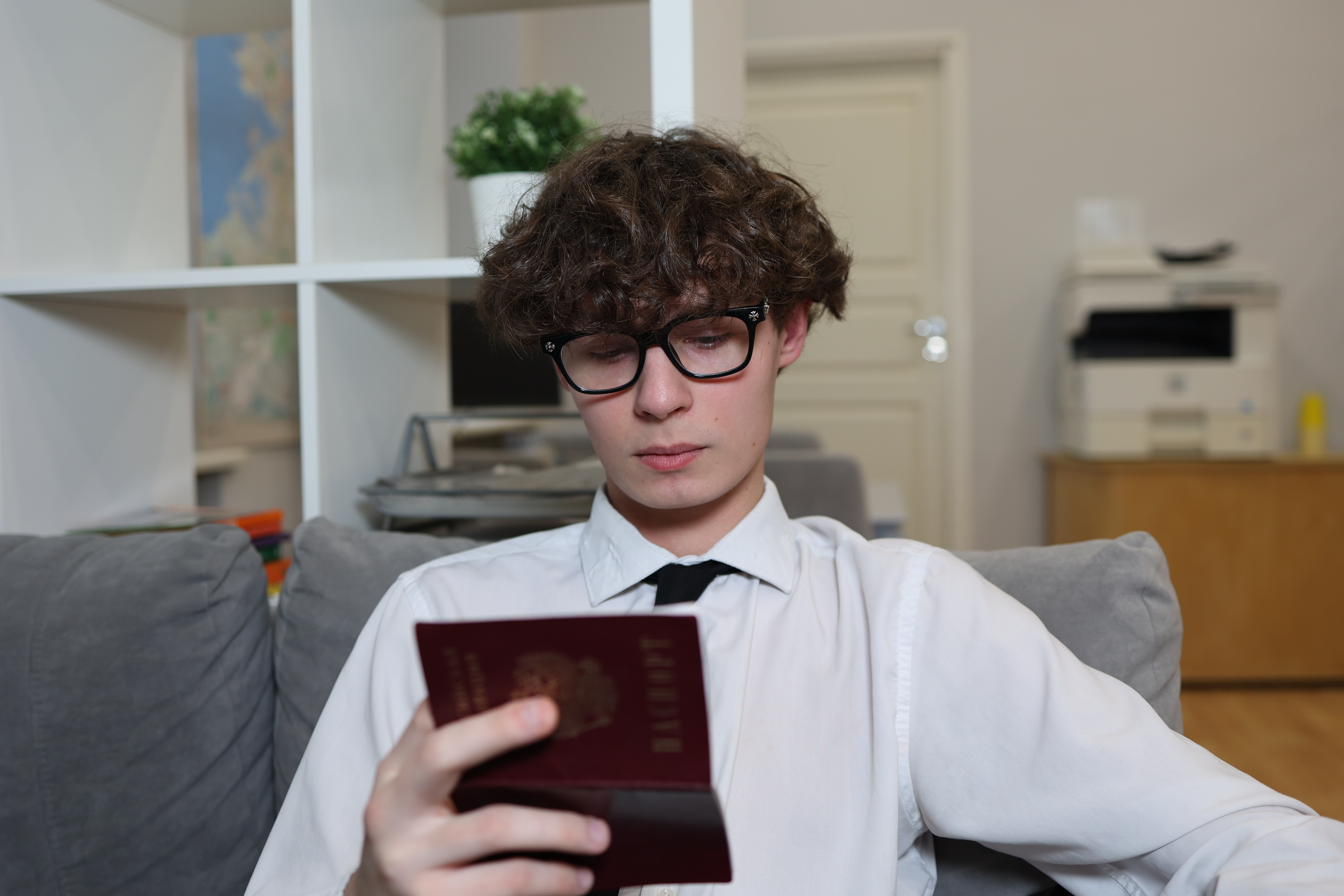 #Как выписаться из квартиры перед продажей - СПб ЭВО