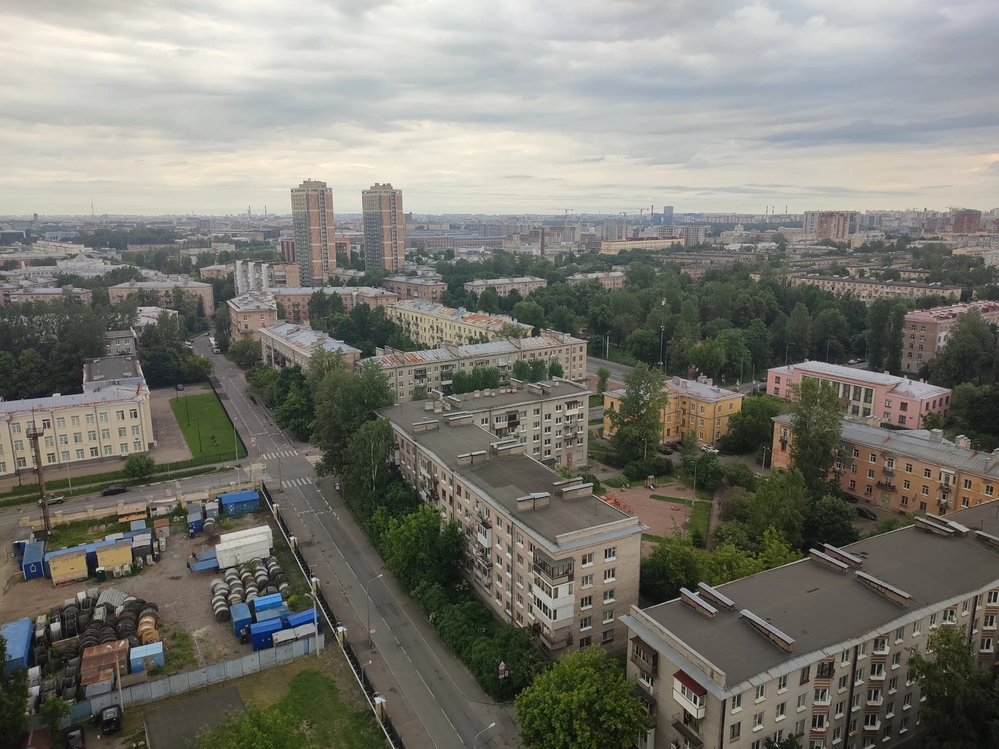 #Жизнь у станции метро Елизаровская - стоит ли покупать квартиру здесь? Анализ риэлторской компании ЭВО 2026