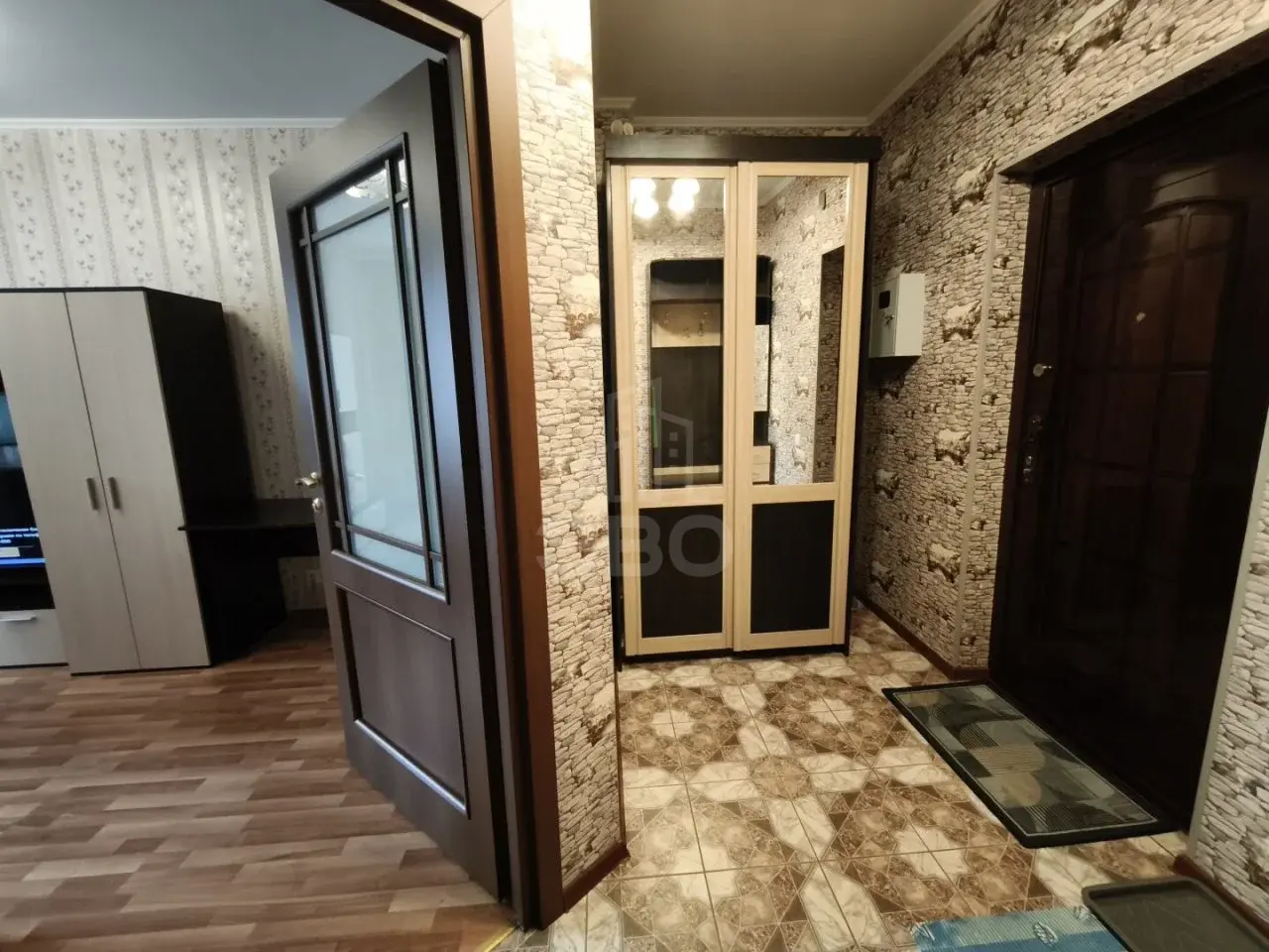 однокомнатная квартира в Санкт-Петербурге по адресу: Королёва проспект, 63, к 1