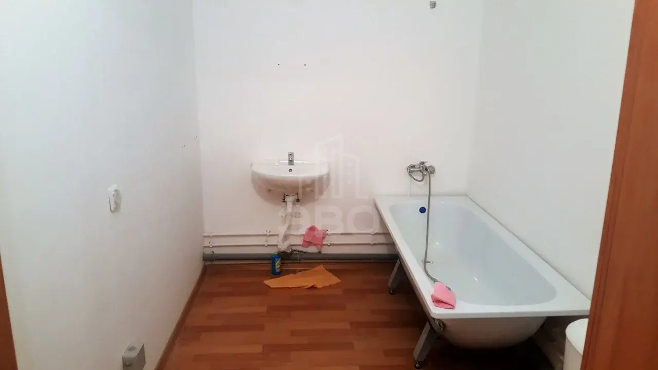 однокомнатная квартира в Санкт-Петербурге по адресу: Заречная ул., 33, к.1