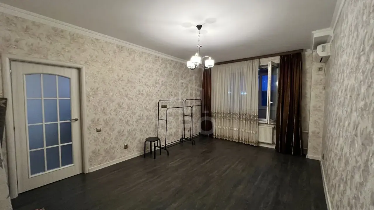 двухкомнатная квартира в Санкт-Петербурге по адресу: Ольминского ул., 10