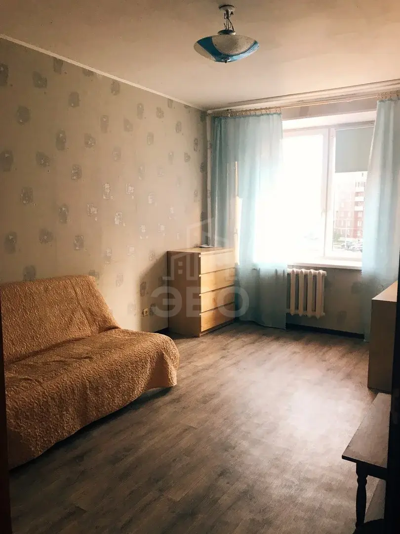 однокомнатная квартира в Санкт-Петербурге по адресу: Новоколомяжский пр-кт., 11