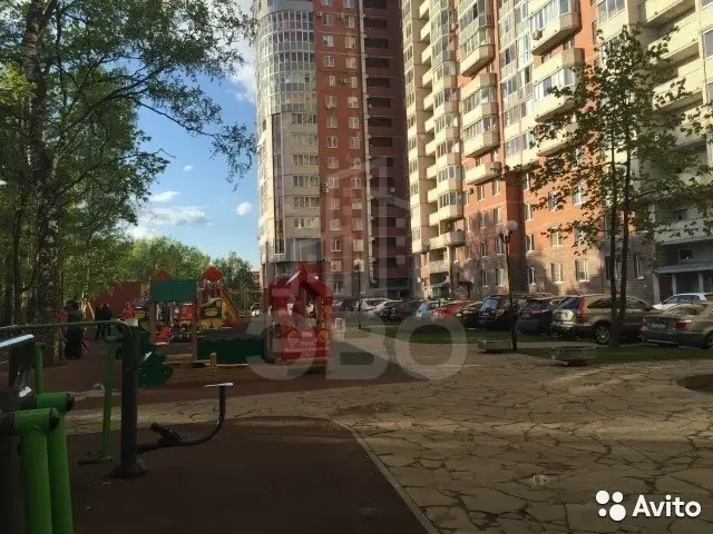 однокомнатная квартира в Санкт-Петербурге по адресу: Новоколомяжский пр-кт., 11