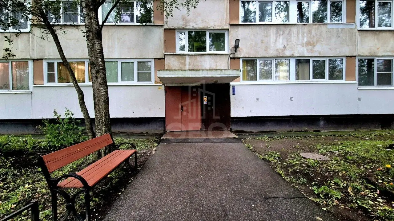 комната в Санкт-Петербурге по адресу: Стойкости ул., 18, к 3, литера А