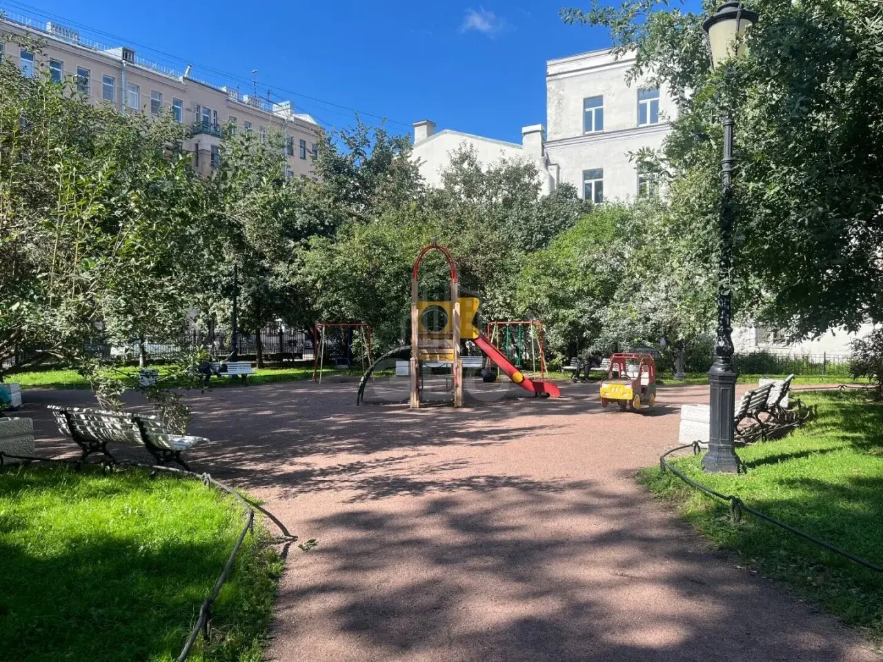 однокомнатная квартира в Санкт-Петербурге по адресу: Бакунина проспект, 9