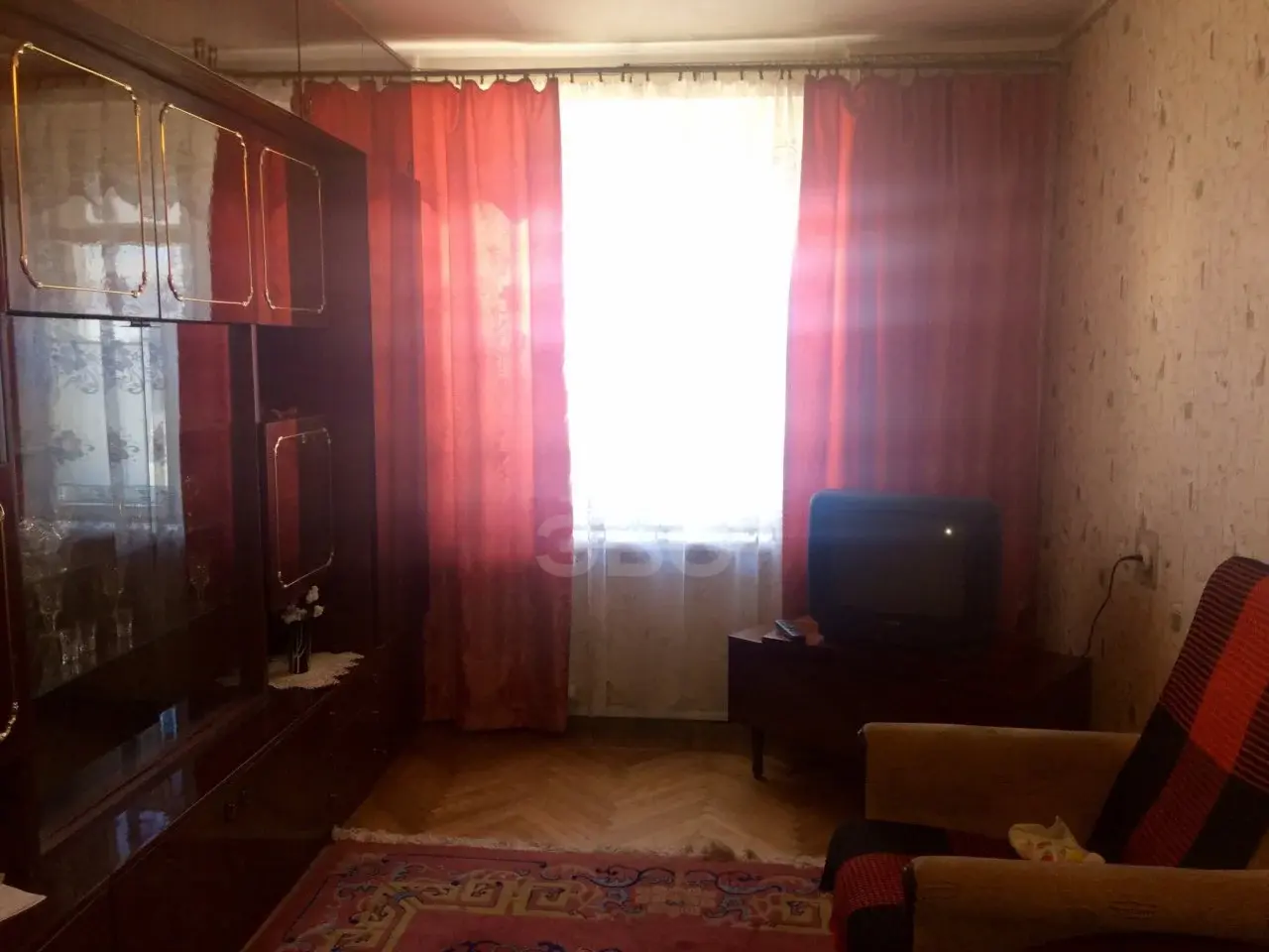 двухкомнатная квартира в Санкт-Петербурге по адресу: Генерала Симоняка ул., 1