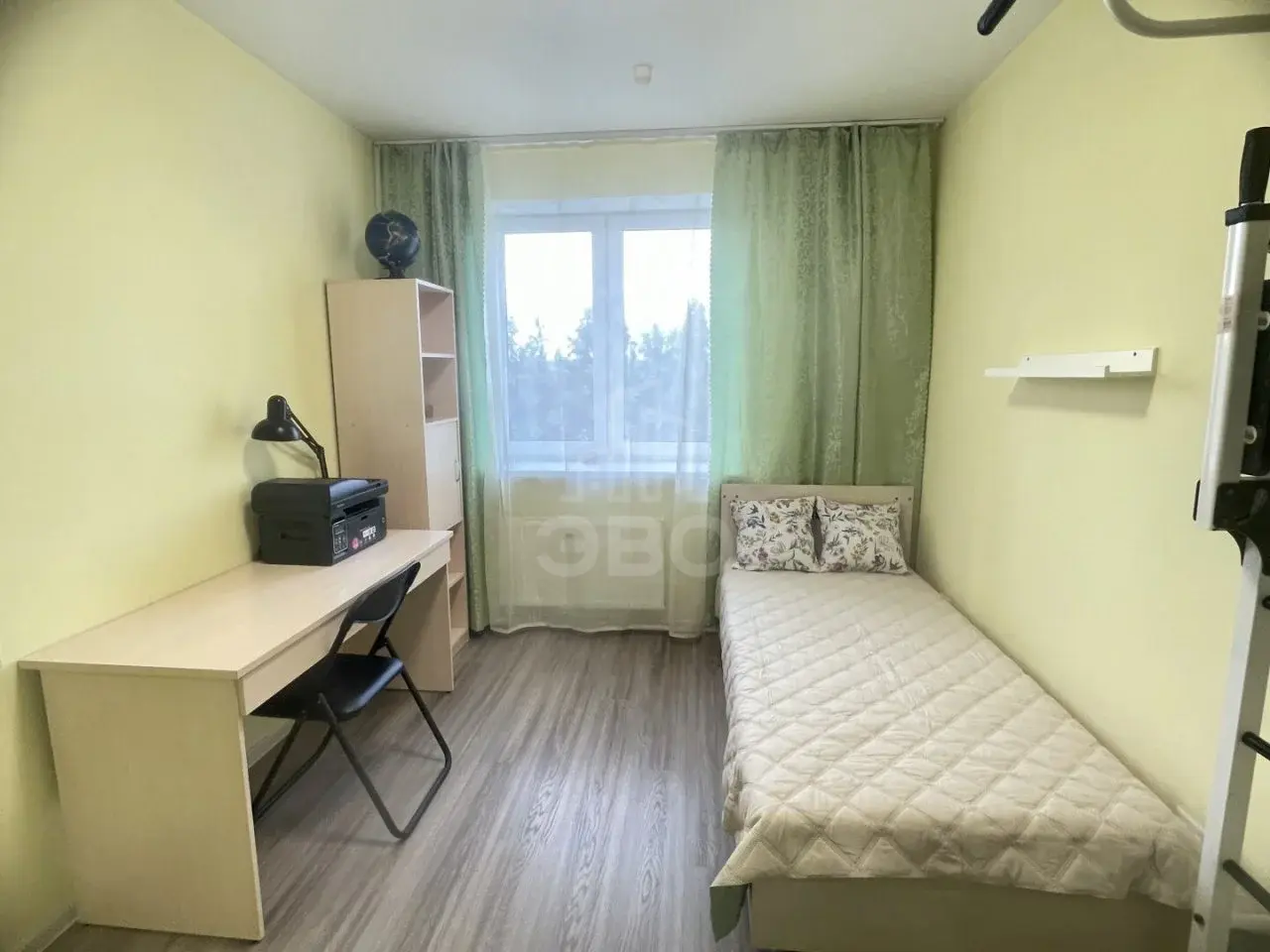 трехкомнатная квартира в Санкт-Петербурге по адресу: Шишкина ул., 309, к 1, строение 1