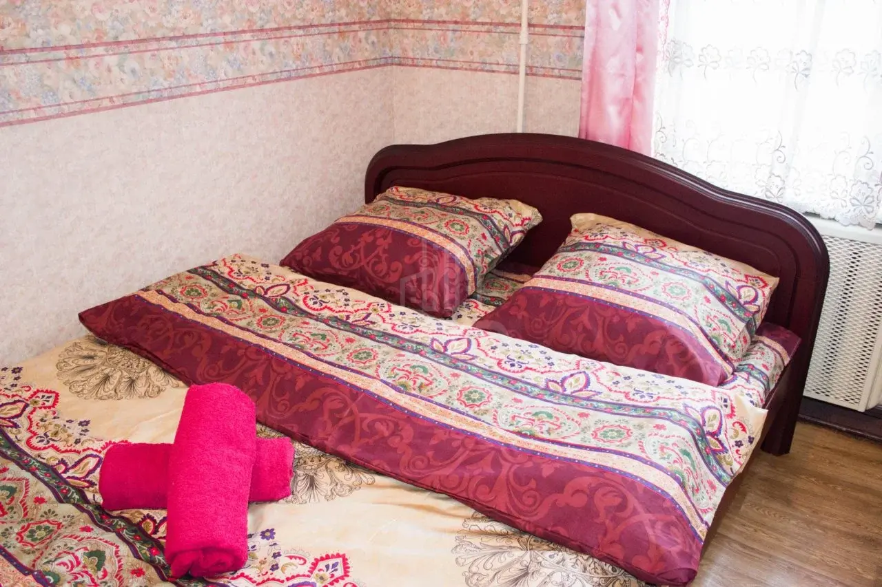 двухкомнатная квартира в Санкт-Петербурге по адресу: Маяковского ул., 25