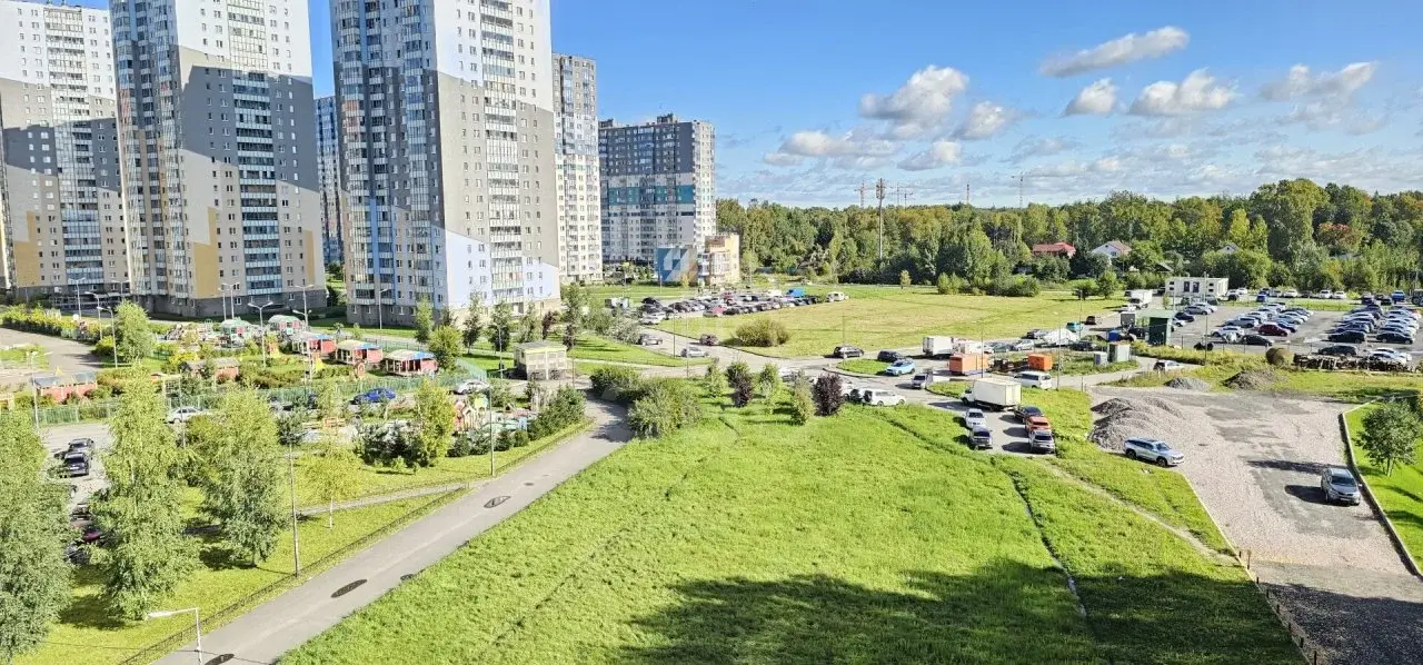 двухкомнатная квартира в Санкт-Петербурге по адресу: Маршака проспект, 28, к 1