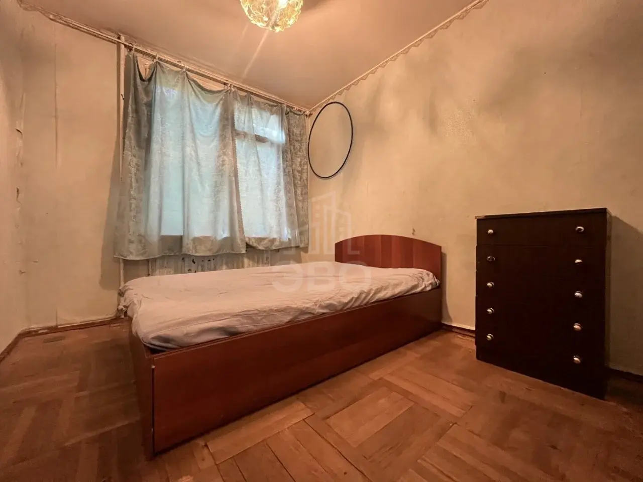 трехкомнатная квартира в Санкт-Петербурге по адресу: Лёни Голикова ул., 42