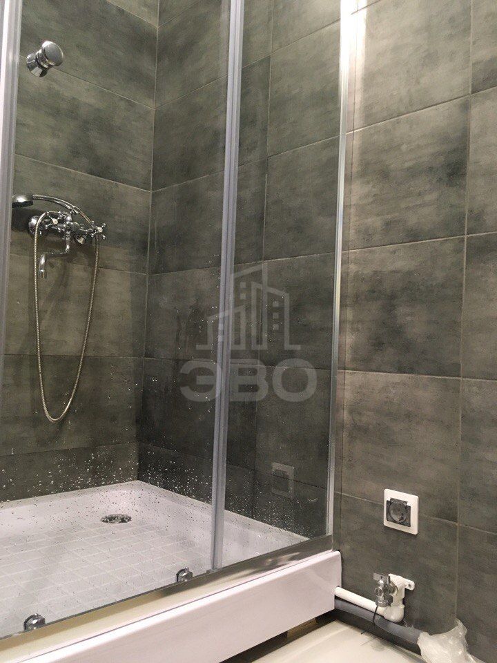 однокомнатная квартира в Санкт-Петербурге по адресу: Крыленко ул., 1, к.2