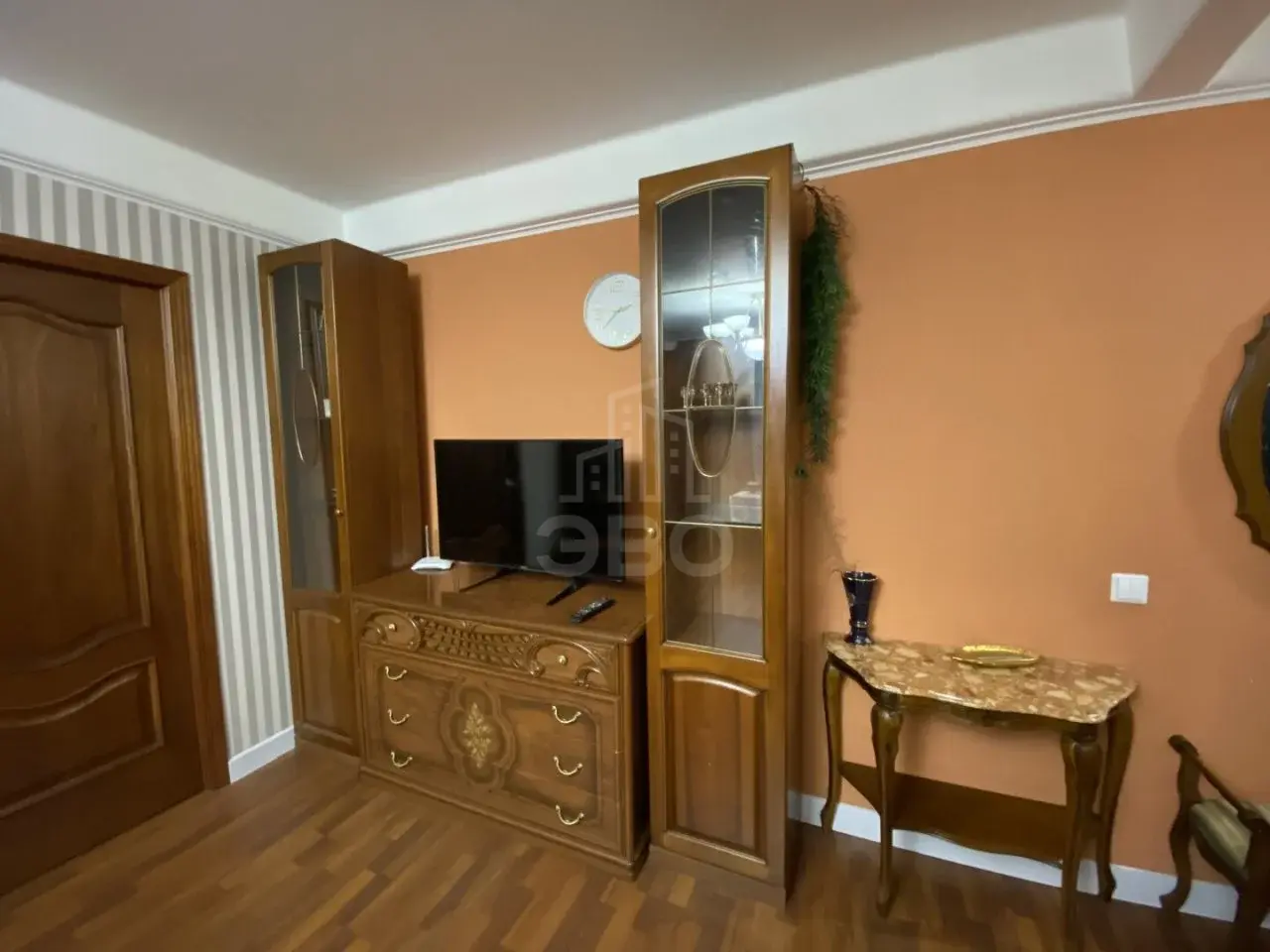 двухкомнатная квартира в Санкт-Петербурге по адресу: Ленсовета ул., 56