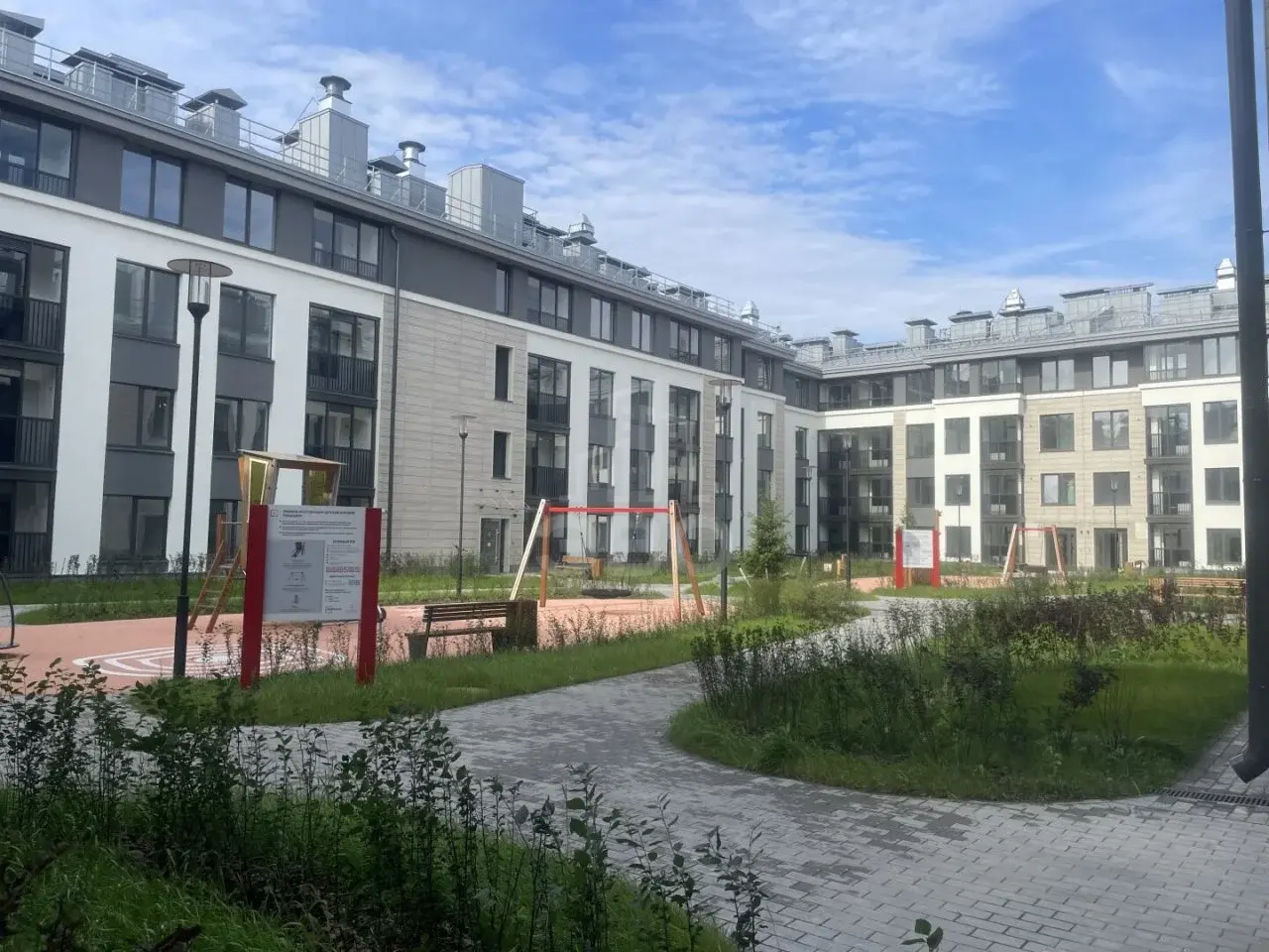 двухкомнатная квартира в Санкт-Петербурге по адресу: Буденного проспект, 18, к 3