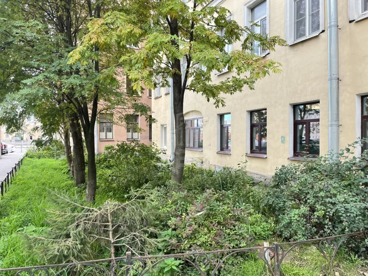 двухкомнатная квартира в Санкт-Петербурге по адресу: Обводного канала наб., 123