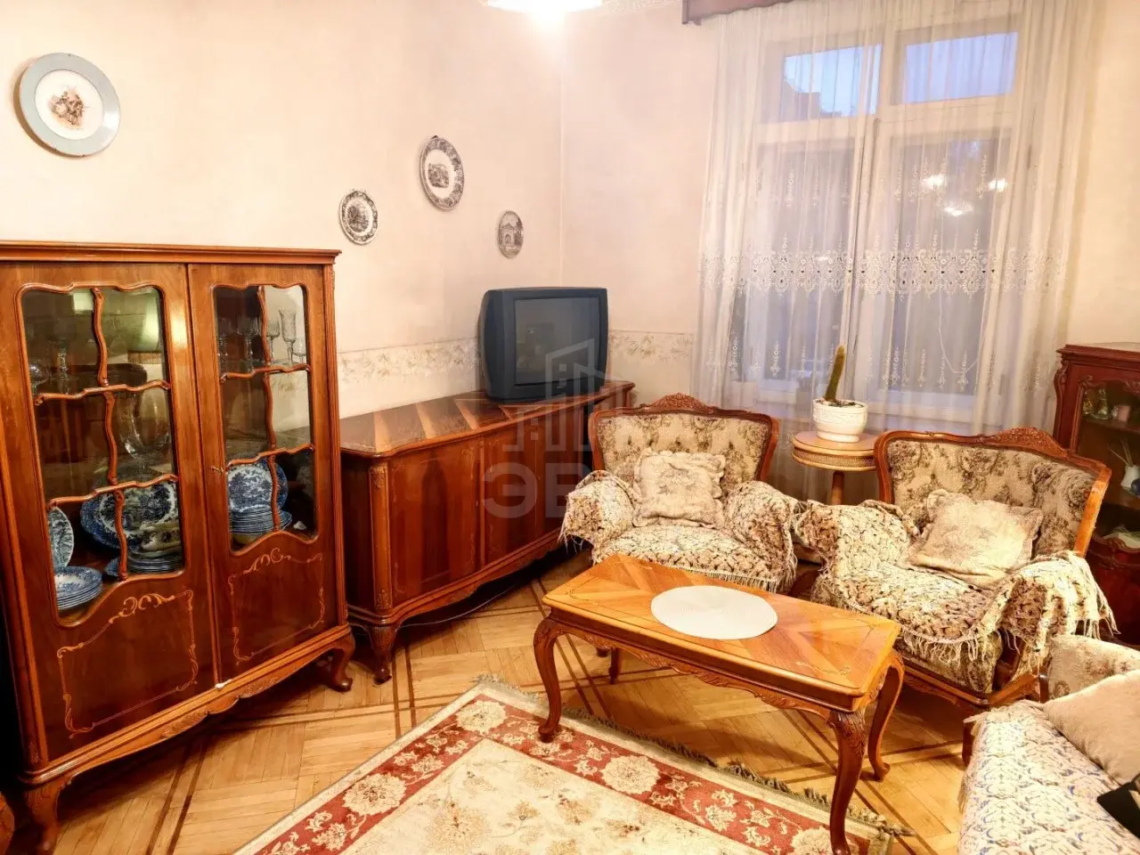 двухкомнатная квартира в Санкт-Петербурге по адресу: Стахановцев ул., 10, к 3