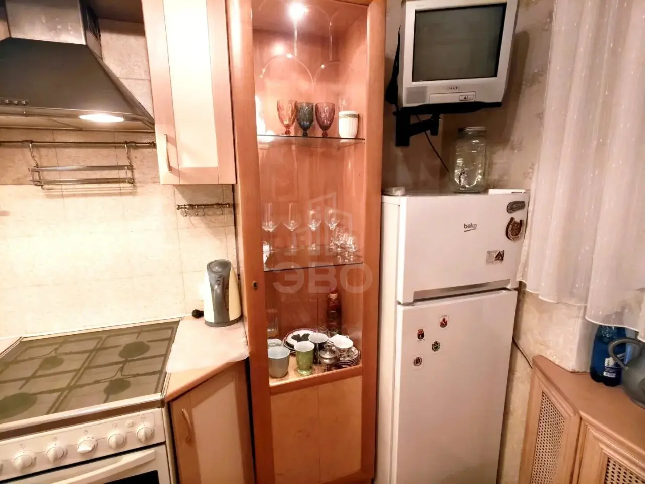двухкомнатная квартира в Санкт-Петербурге по адресу: Стахановцев ул., 10, к 3