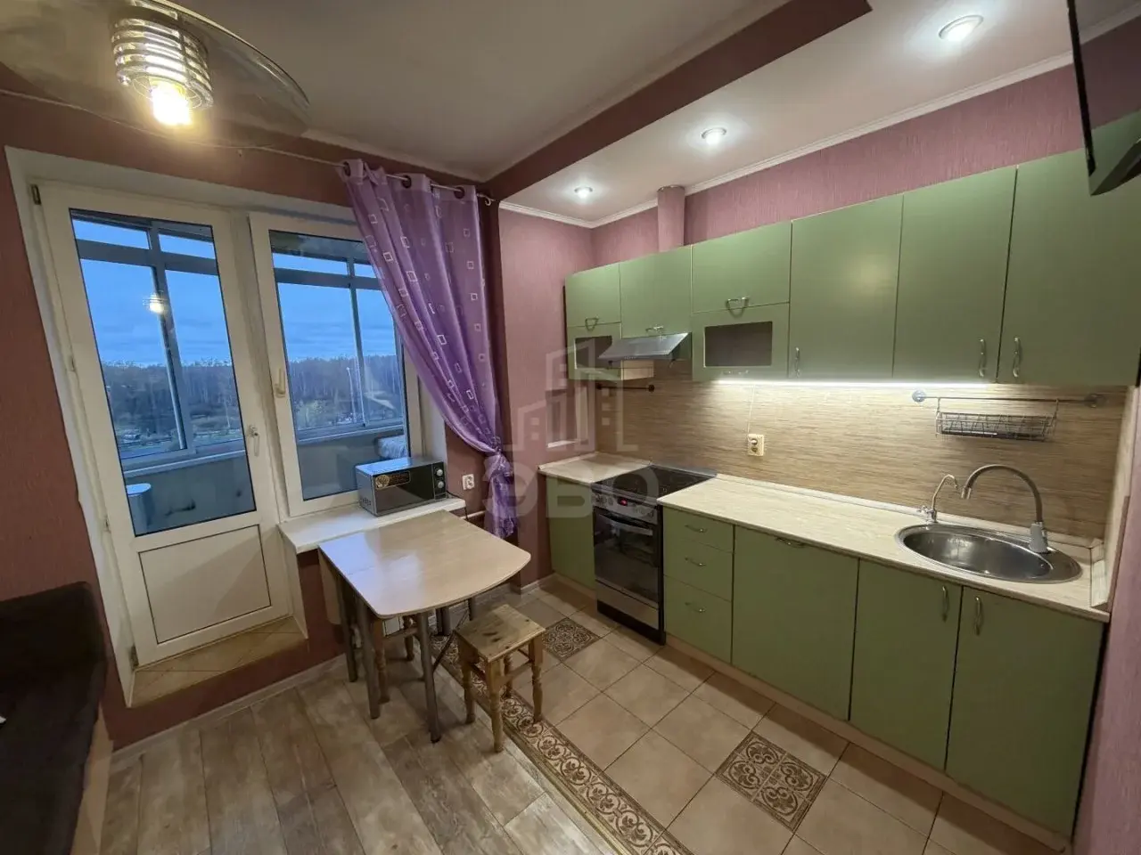 однокомнатная квартира в Санкт-Петербурге по адресу: Богатырский проспект, 66, к 1