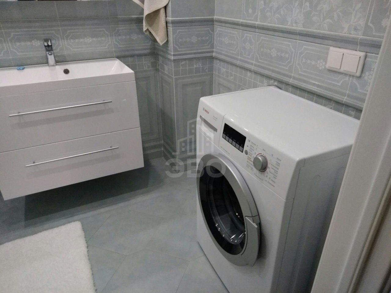 трехкомнатная квартира в Санкт-Петербурге по адресу: Красуцкого ул., 3