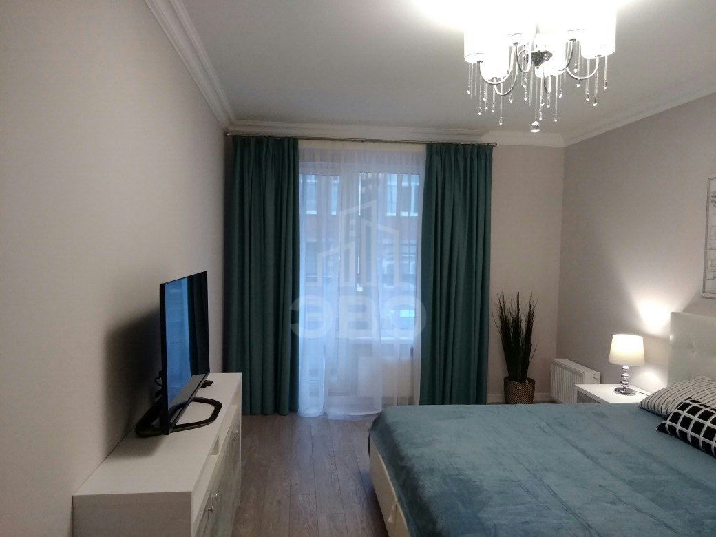 трехкомнатная квартира в Санкт-Петербурге по адресу: Красуцкого ул., 3