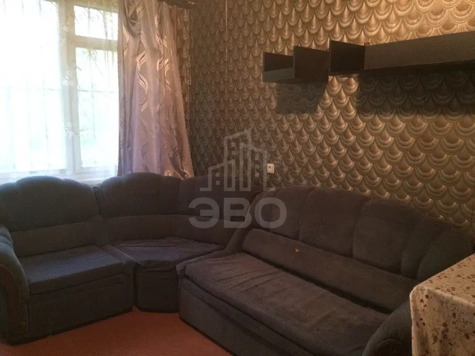 комната в Санкт-Петербурге по адресу: Антонова-Овсеенко ул., 13, к.1