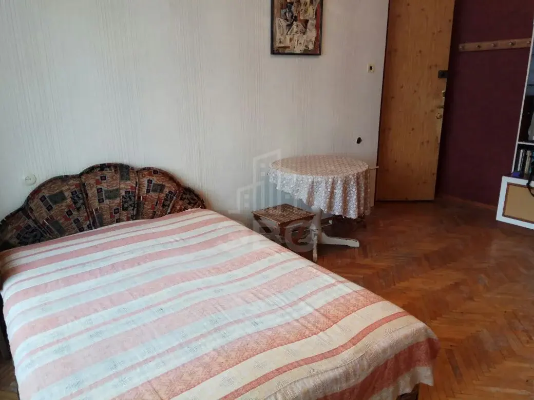 комната в Санкт-Петербурге по адресу: Коломенская ул., 32