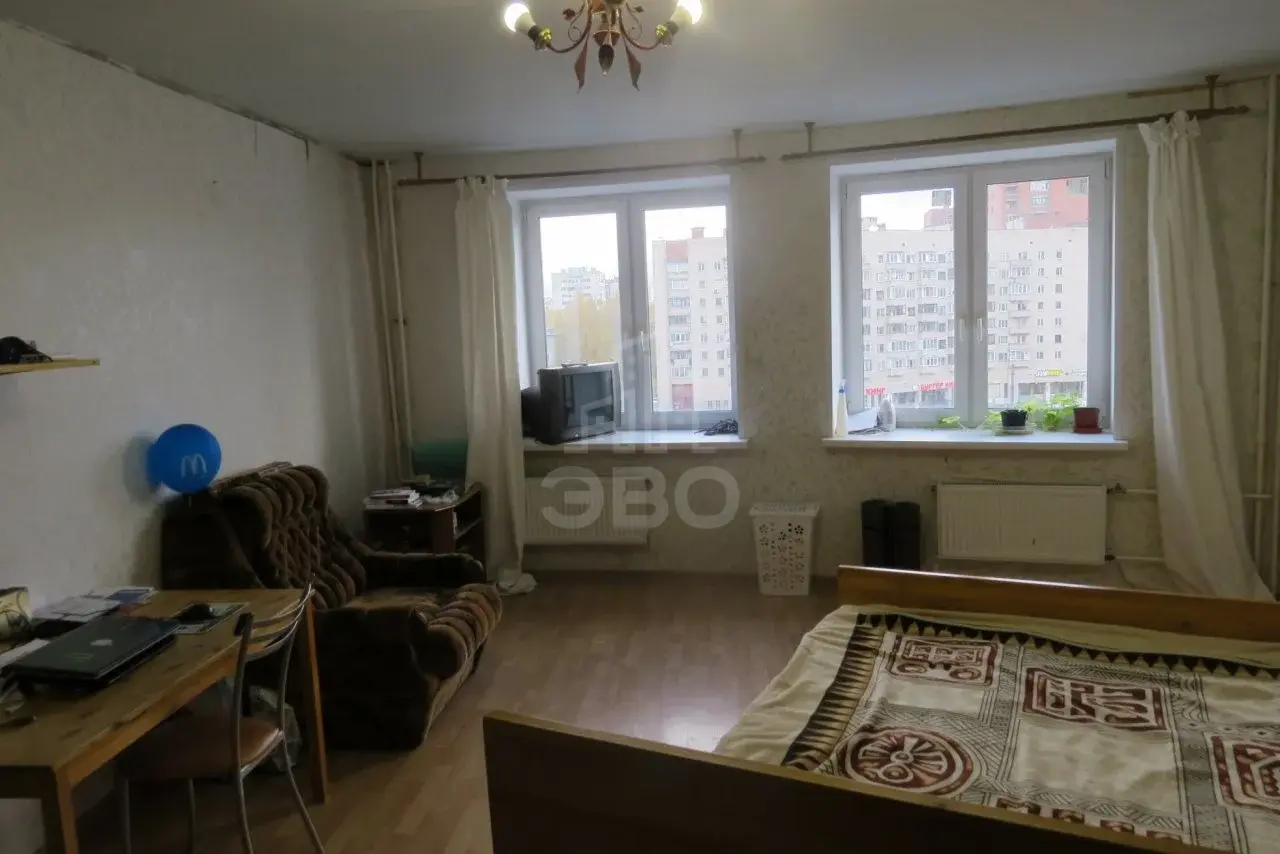 трехкомнатная квартира в Санкт-Петербурге по адресу: Гражданский пр-кт., 116, к.5