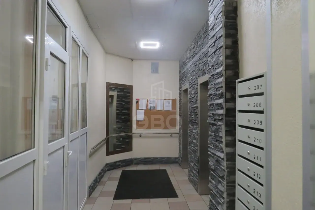 трехкомнатная квартира в Санкт-Петербурге по адресу: Гражданский пр-кт., 116, к.5