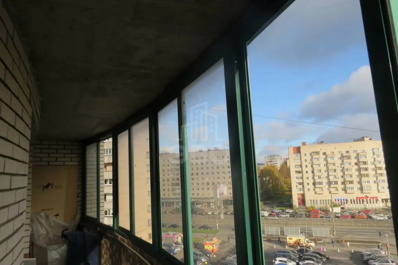 трехкомнатная квартира в Санкт-Петербурге по адресу: Гражданский пр-кт., 116, к.5