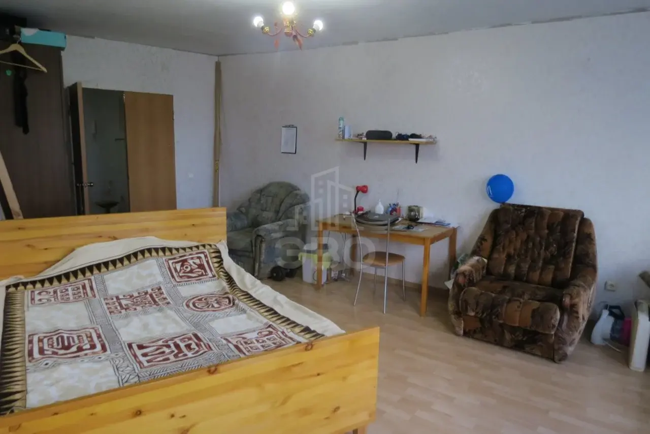 трехкомнатная квартира в Санкт-Петербурге по адресу: Гражданский пр-кт., 116, к.5