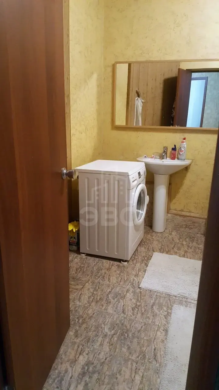 двухкомнатная квартира в Санкт-Петербурге по адресу: Энгельса пр-кт., 93