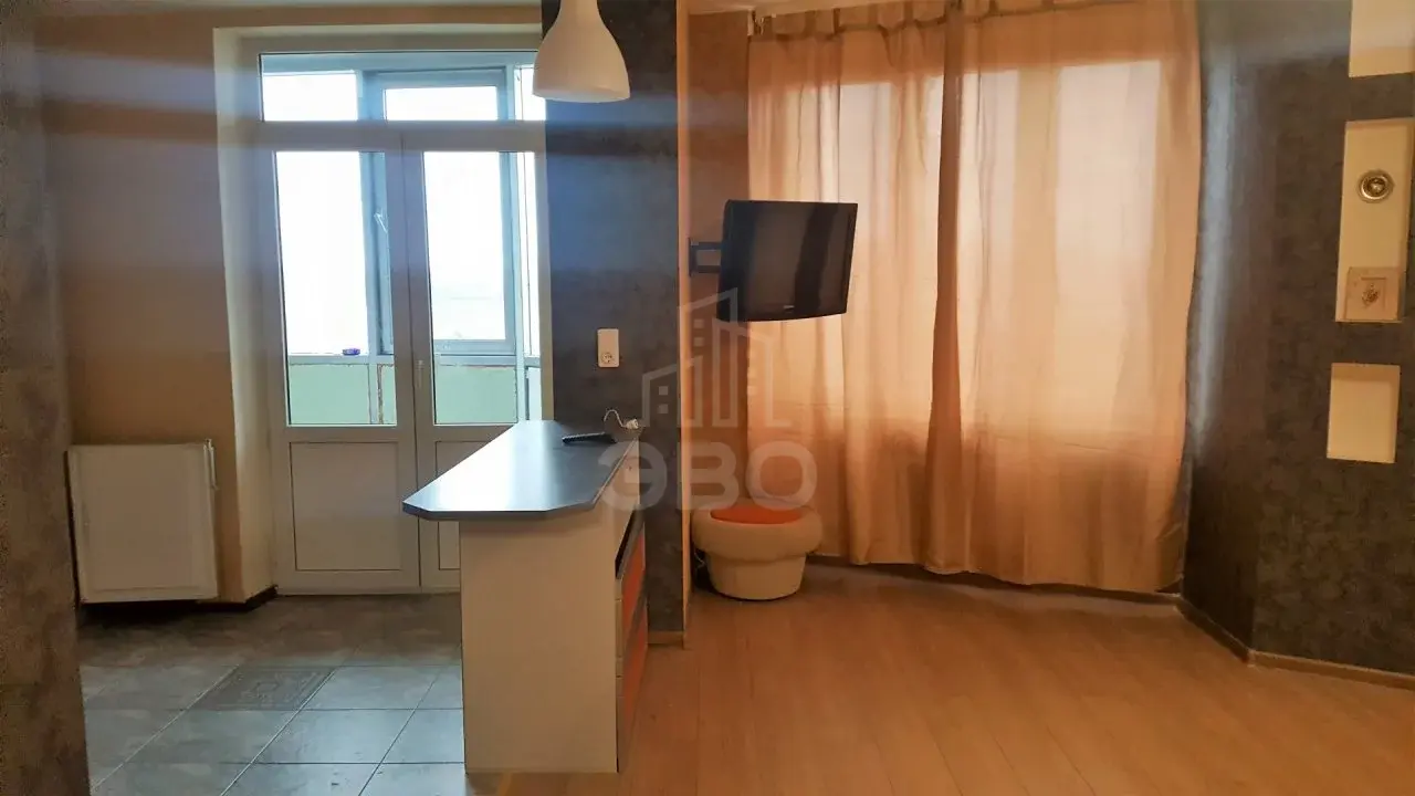 двухкомнатная квартира в Санкт-Петербурге по адресу: Энгельса пр-кт., 93