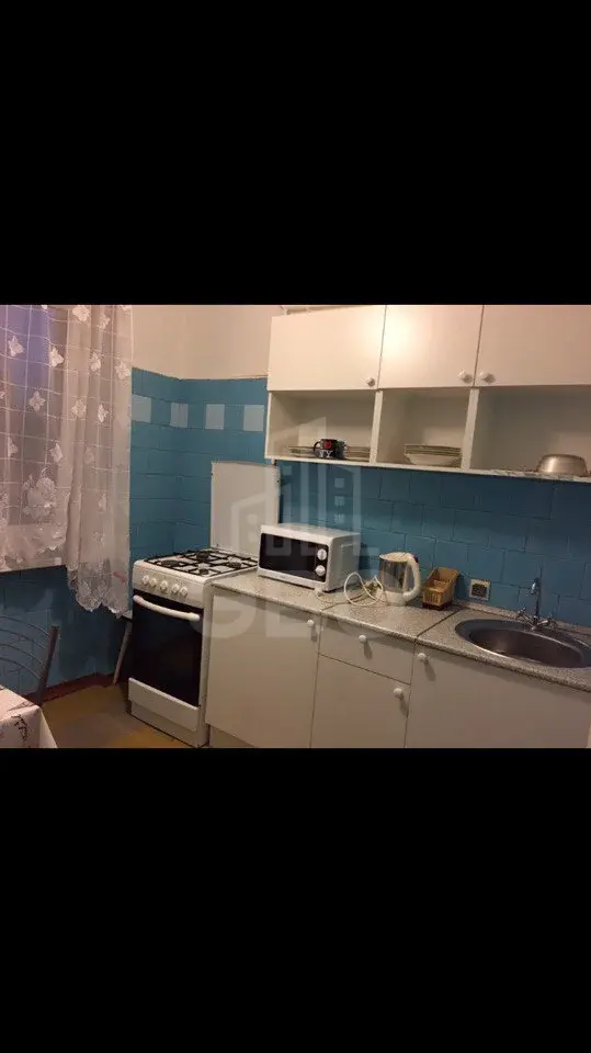 однокомнатная квартира в Санкт-Петербурге по адресу: Бухарестская ул., 27, к.1