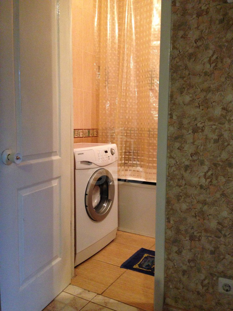 однокомнатная квартира в Санкт-Петербурге по адресу: Сизова пр-кт., 25