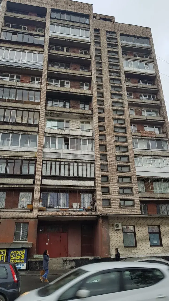 однокомнатная квартира в Санкт-Петербурге по адресу: Новоизмайловский пр-кт., 28, к.1