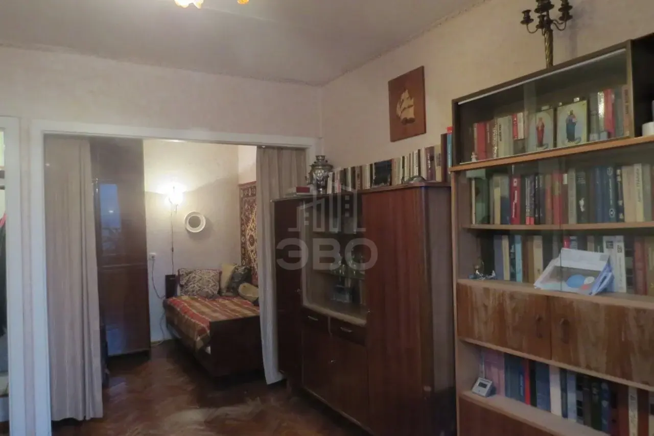 однокомнатная квартира в Санкт-Петербурге по адресу: Новоизмайловский пр-кт., 28, к.1