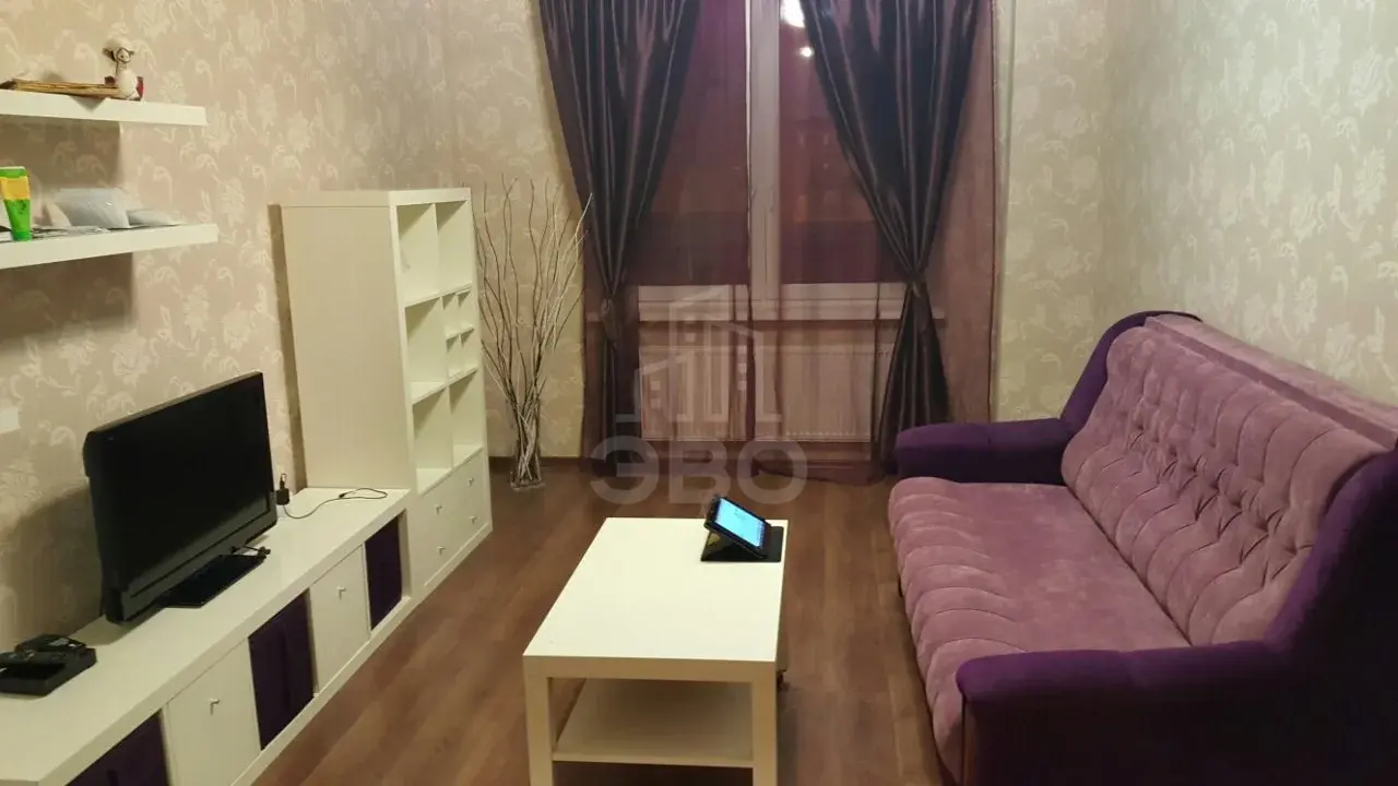однокомнатная квартира в Санкт-Петербурге по адресу: Гжатская ул., 22, к.3