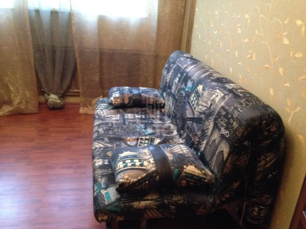 комната в Санкт-Петербурге по адресу: Кустодиева ул., 2