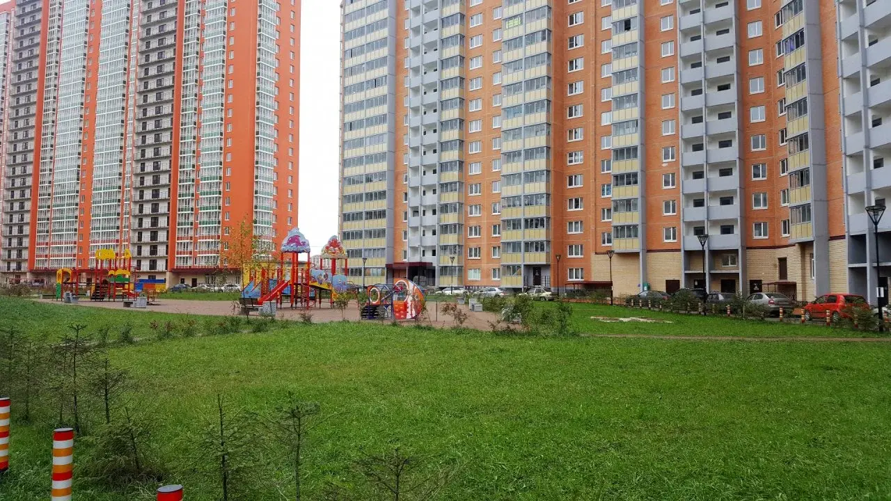 однокомнатная квартира в Санкт-Петербурге по адресу: Авиаторов Балтики пр-кт., 13