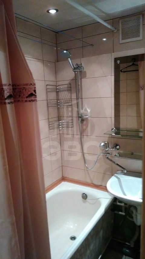 однокомнатная квартира в Санкт-Петербурге по адресу: Лесная ул., 2