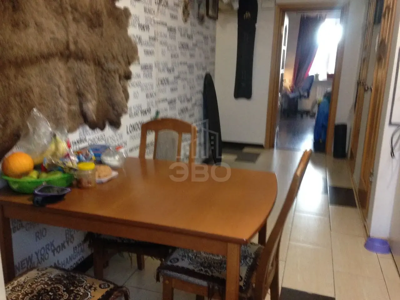 трехкомнатная квартира в Санкт-Петербурге по адресу: Школьная ул., 88, к.2