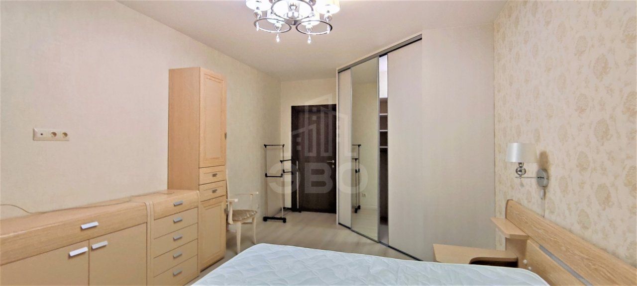 двухкомнатная квартира в Санкт-Петербурге по адресу: Кременчугская ул., 13, к 1