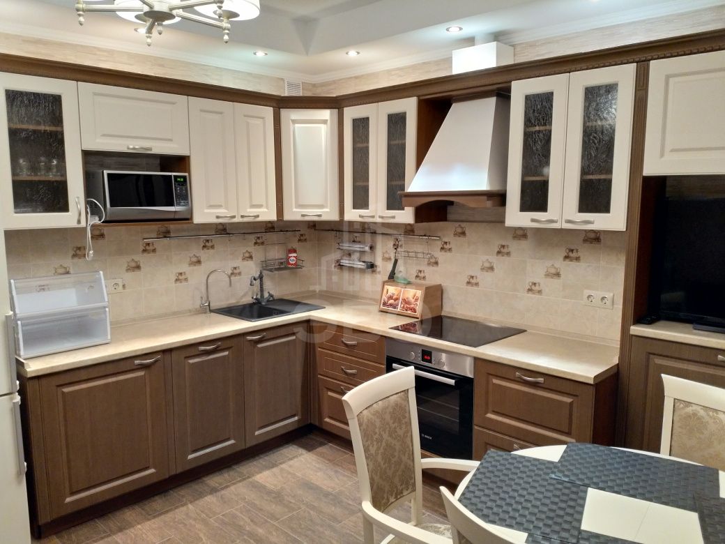 двухкомнатная квартира в Санкт-Петербурге по адресу: Кременчугская ул., 13, к 1