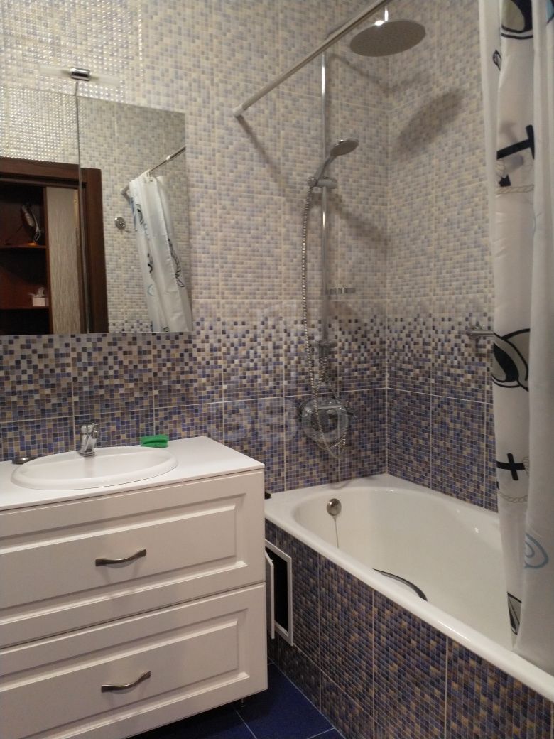 двухкомнатная квартира в Санкт-Петербурге по адресу: Кременчугская ул., 13, к 1